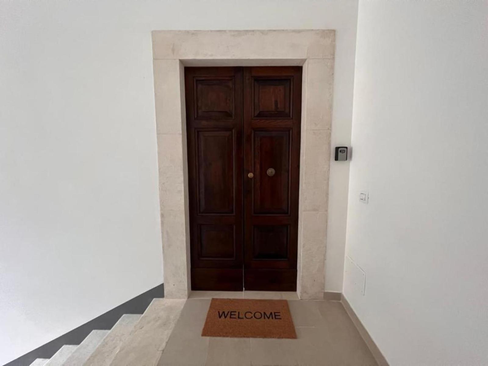 Antica Dimora San Crisante - Centro Storico Apartment LʼAquila Exterior foto